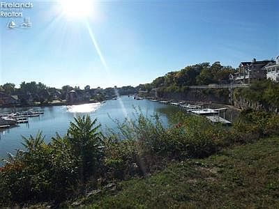 3rd image of 4480 E Forest Glen Ln