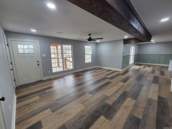 4th image of 149 Meadow Brook Dr