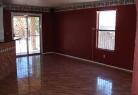 5th image of 1250 N Amberbrooke Ave