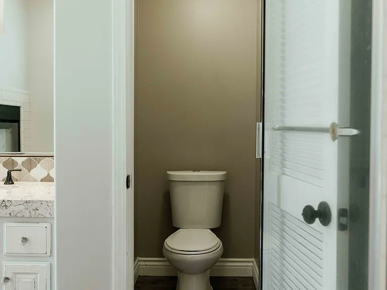 10929 Delusion Dr — Photo 19