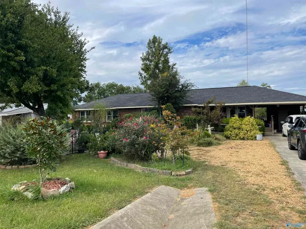 13505 Court St, Moulton, AL 35650