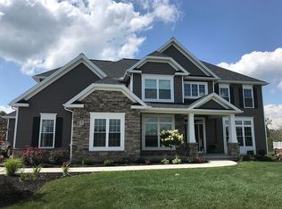 7 W Bellaqua Estates Dr, Rochester, NY 14624