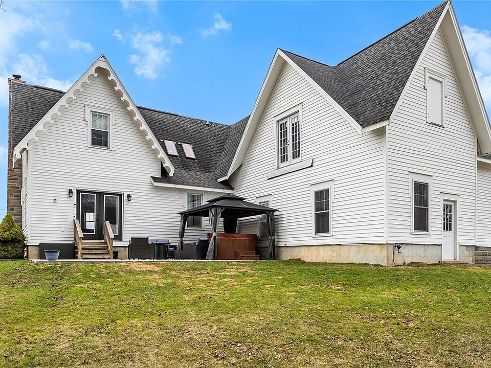 1st image of 502 Cowan Rd