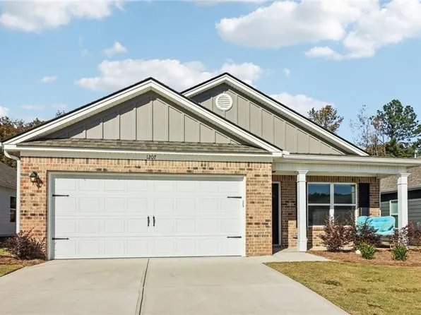 1207 Jeannine Ln, Winder, GA 30680