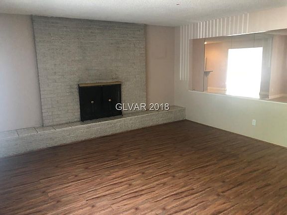 2nd image of 3218 Westfield St