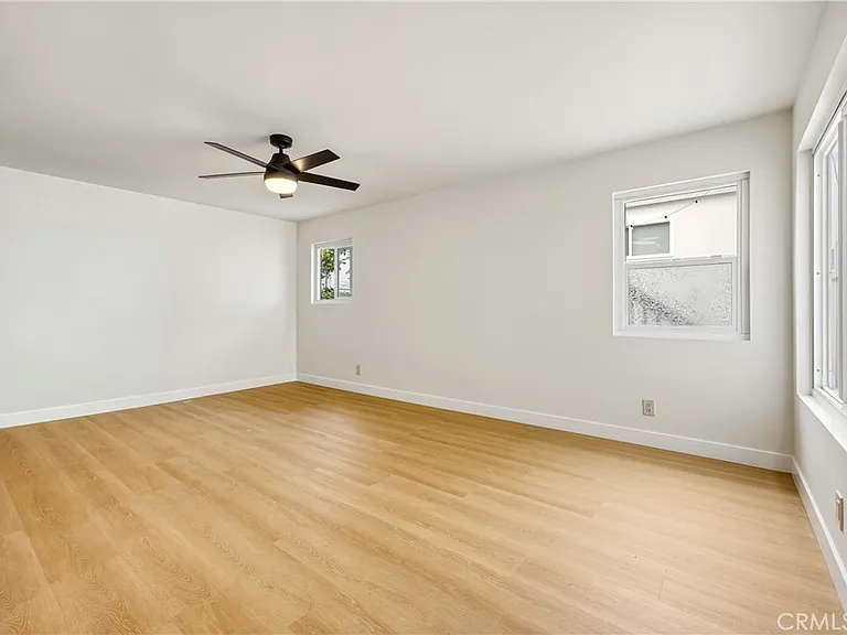 443 Bent St — Photo 1