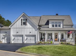 211 Stoneridge Ct, Dawsonville, GA 30534