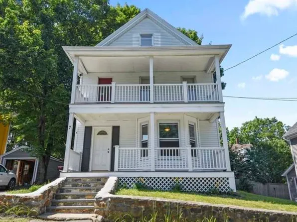 7 Summit St #A, Maynard, MA 01754