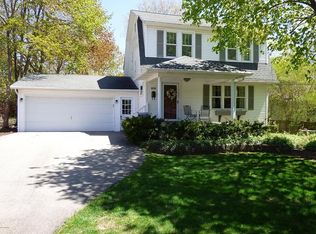 1056 Breton Rd SE, East Grand Rapids, MI 49506