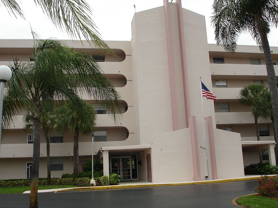 Boca Teeca  1st Floor