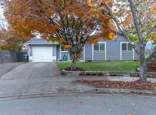 739 55th Pl, Springfield, OR 97478