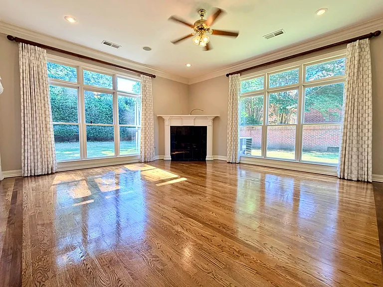 1816 New Riverdale Rd — Photo 8