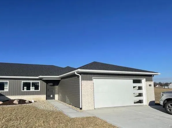 120 Bridgeport Dr, Moro, IL 62067