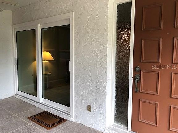 4th image of 2280 Shelly Dr APT B