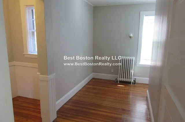 8 Forest St #2 — Photo 5