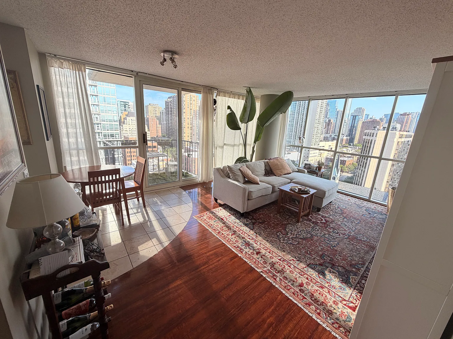 2 bed, 1100 sqft, $3,400 — Photo 3