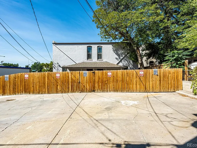 2324 Federal Blvd #A — Photo 37