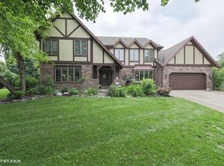 3380 Yorkshire Ct, Hoffman Estates, IL 60067