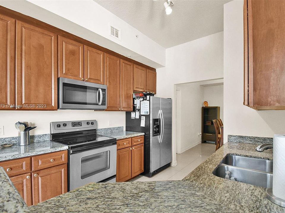 1st image of 3001 NE 185th St #2XX
