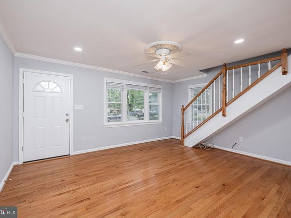 2nd image of 6215 Gum St