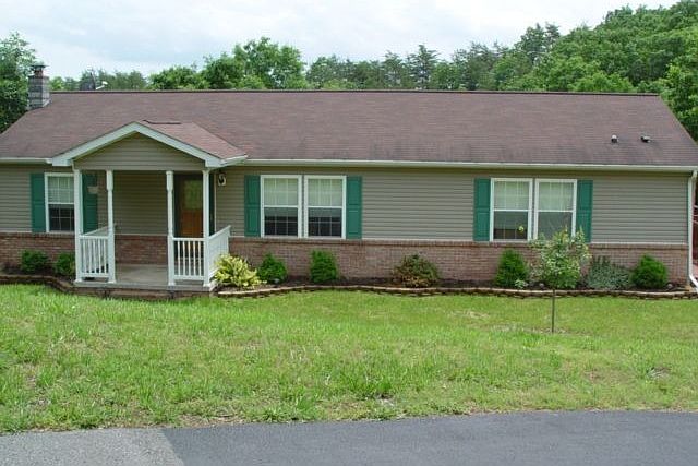 1st image of 80 S Evergreen Dr