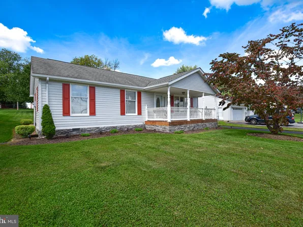 199 Euclid Ave, Charles Town, WV 25414