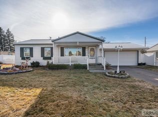 2900 E Teton St, Ammon, ID 83406