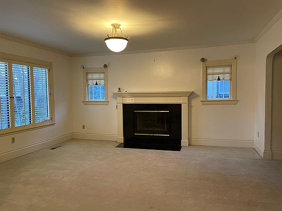 3rd image of 609 San Miguel Way