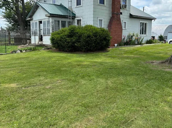 105 S 400th Rd E, Hartford City, IN 47348