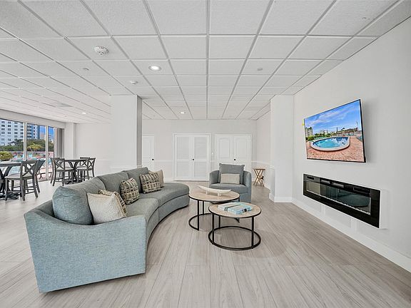 5th image of 405 N Ocean Boulevard #1107