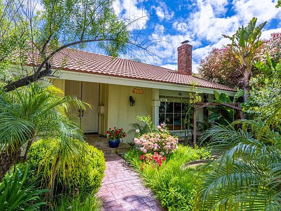 2nd image of 2782 E Sierra Dr
