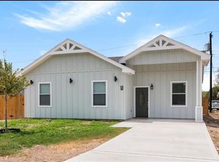 900 N Indiana Ave, Mercedes, TX 78570