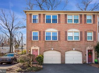 726 W Glebe Rd, Alexandria, VA 22305