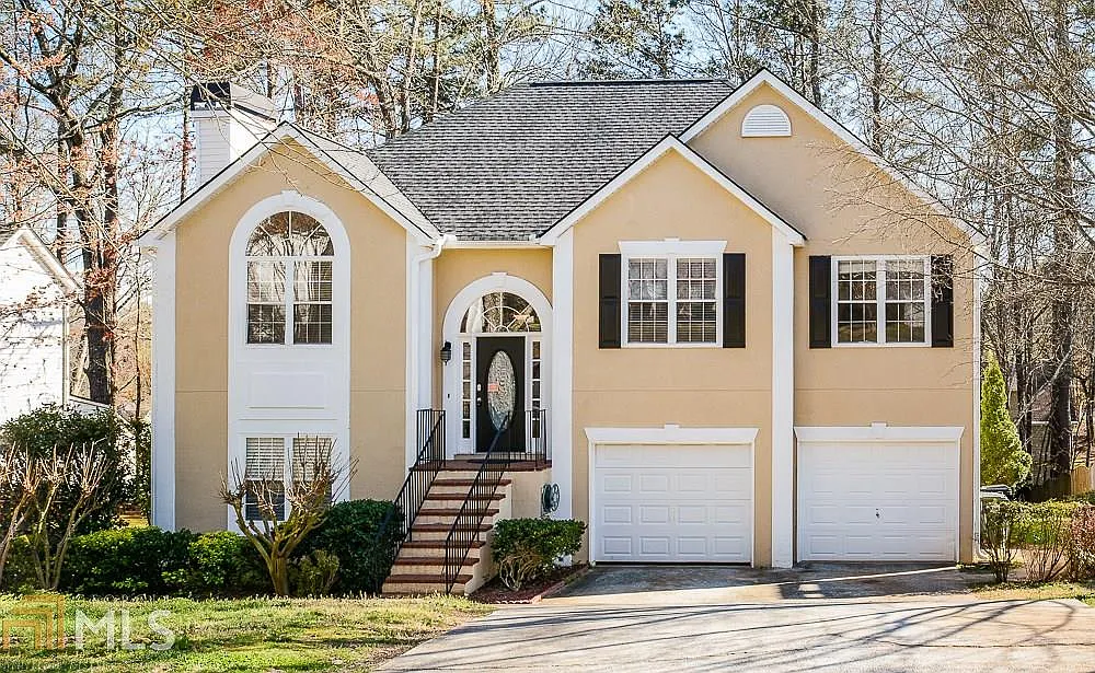 228 Eagle Glen Way photo 1