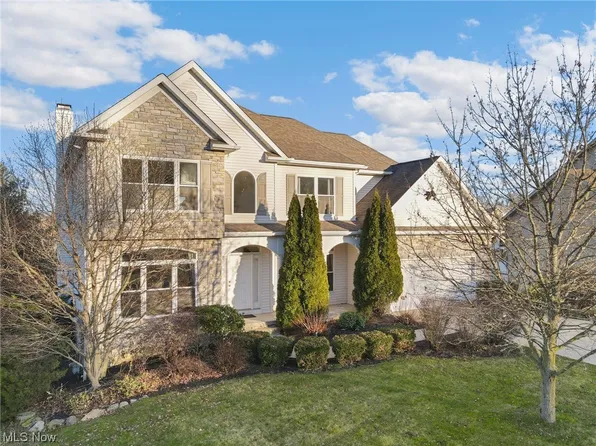 1167 Spafford Dr, Copley, OH 44321