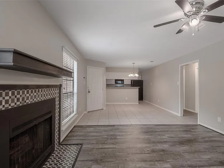 2401 Sycamore Ave #C2 — Photo 9