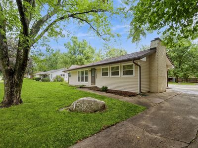 1585 NW 81st St, Clive, IA, 50325
