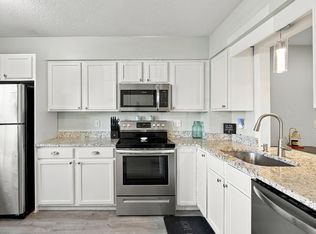 Bristol Square, South Easton, MA 02375