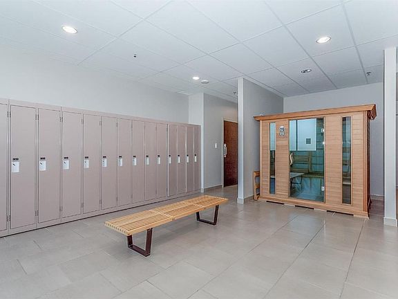 4th image of 2040 Springfield Rd Unit 1106