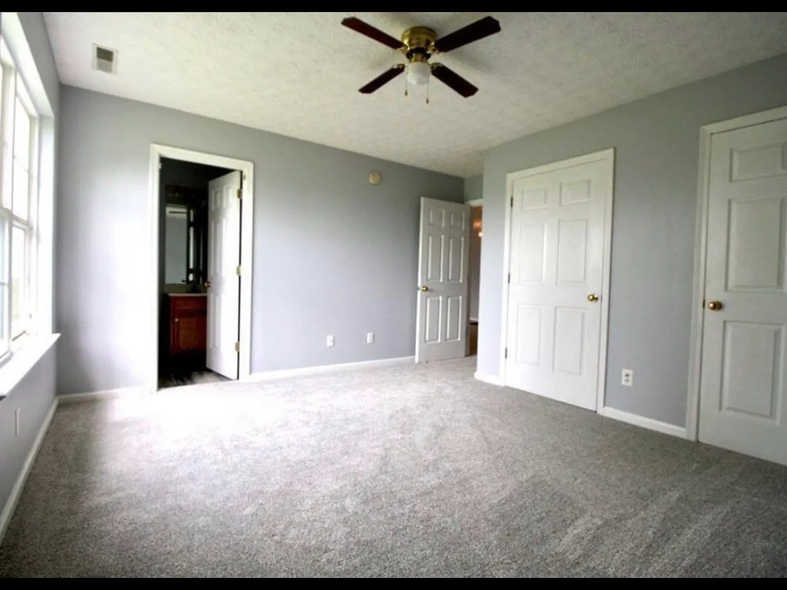 616 Jennings Dr — Photo 4