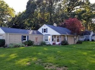 1883 Atwood Rd, Toledo, OH 43615