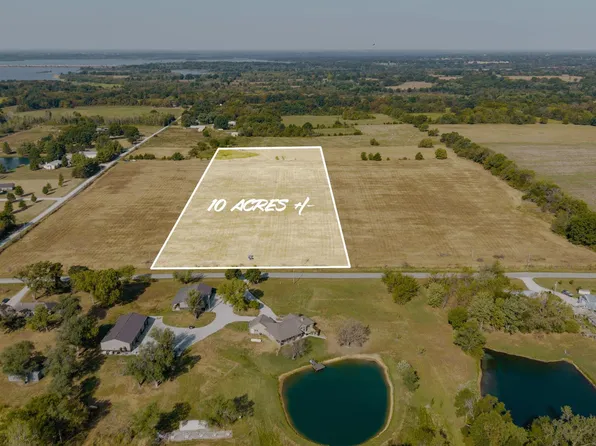 3 SE Ssr Aa Hwy, Clinton, MO 64735