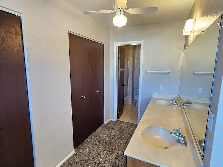 781 N Valley View Dr #1 — Photo 15