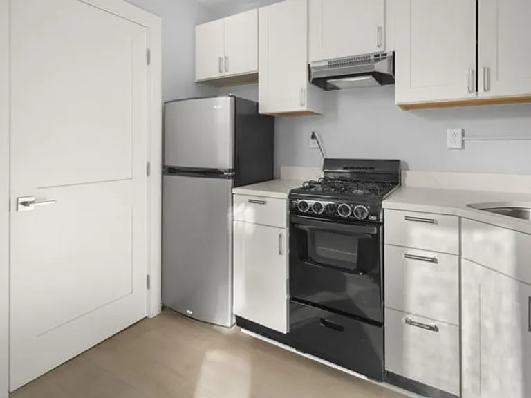 Quarry St. Apartments — Photo 73