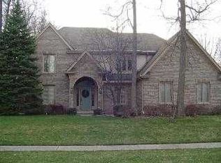 2835 Tracewood Dr, Toledo, OH