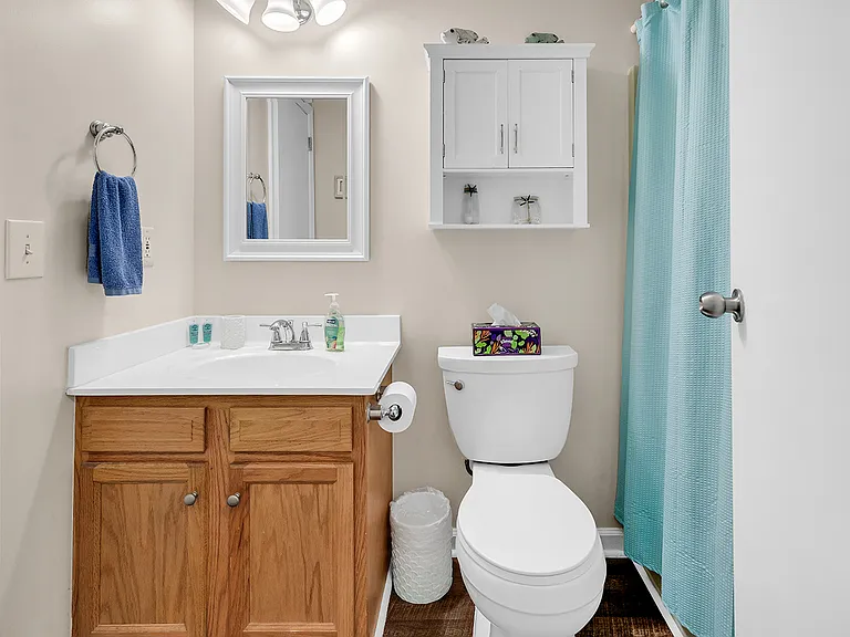 1870 Auburn Ln #20-I — Photo 6