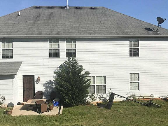 3rd image of 1384 Travers Creek Trl