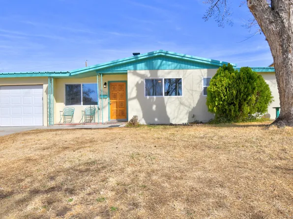 10113 Los Arboles Ave NE, Albuquerque, NM 87112