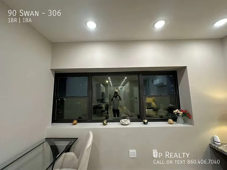 90 N Swan St #306 — Photo 67