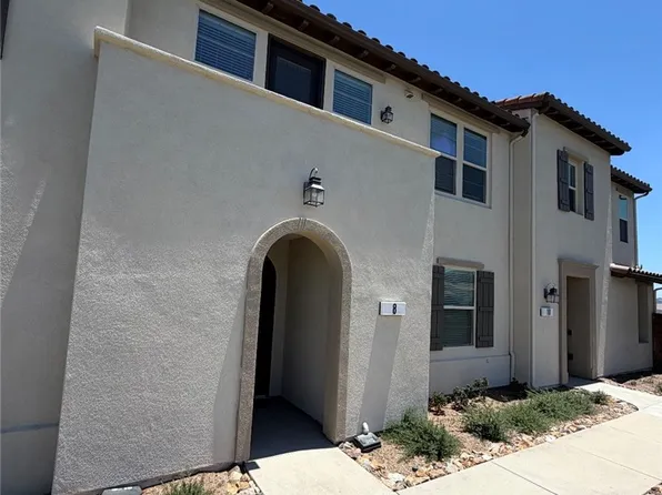 8 Jaripol Cir, Mission Viejo, CA 92694